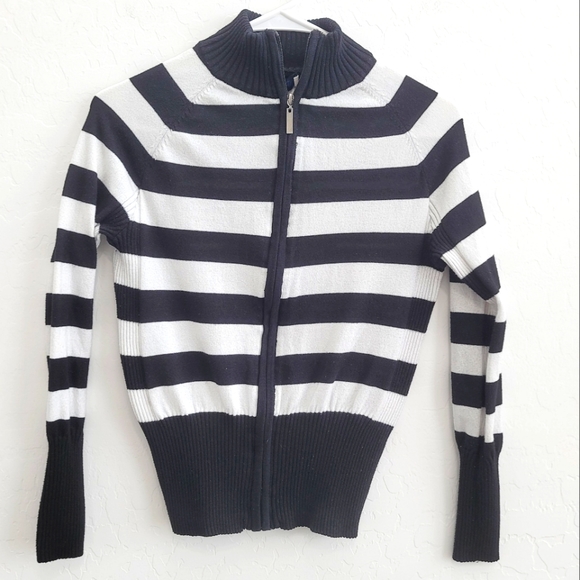 💕Roma Collection Black & White Striped Zip Up Front Sweater Women's Size Medium - Picture 1 of 12